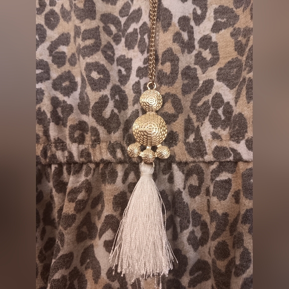 Bonnie Jean animal print girls dress size 6x/7 with matching necklace - Picture 2 of 6